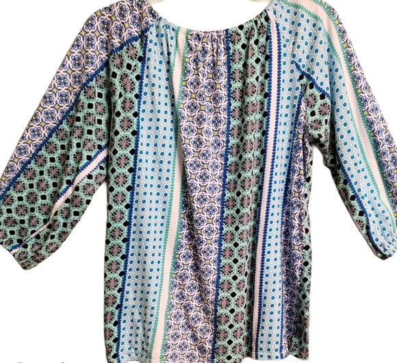 Jones New York lg stripped floral/geometric print blouse. 495 - Picture 3 of 3